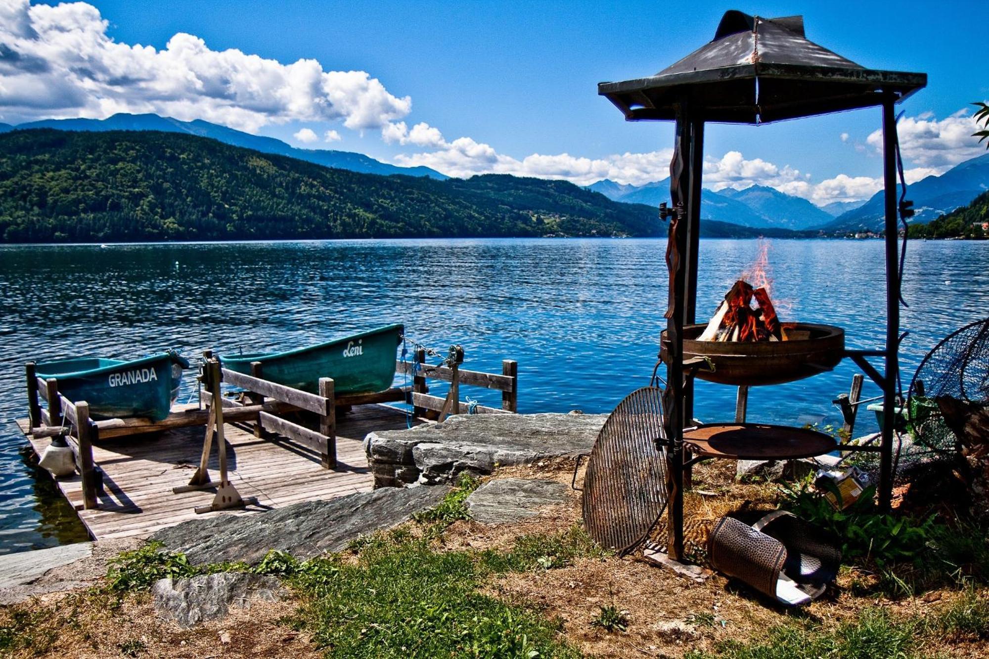 Ferienwohnungen Fischerhaus - Direkt Am See Millstatt Exterior photo